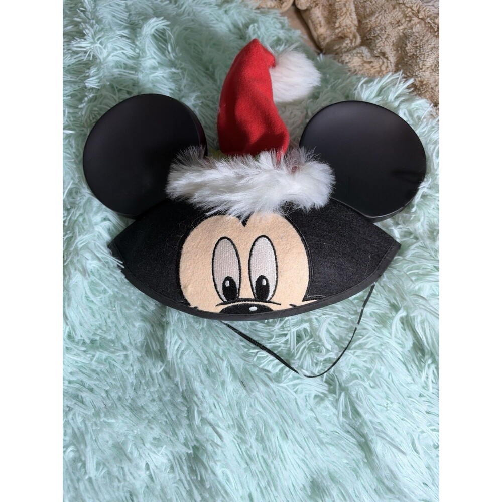 Walt Disney Parks World Mickey Mouse Ears Santa Claus Hat Holiday Christmas